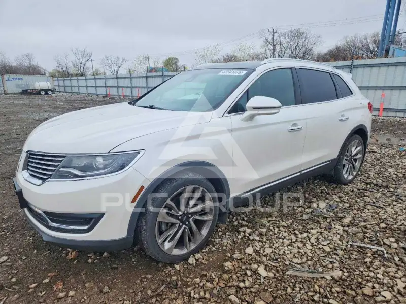 2017 Lincoln MKX photo