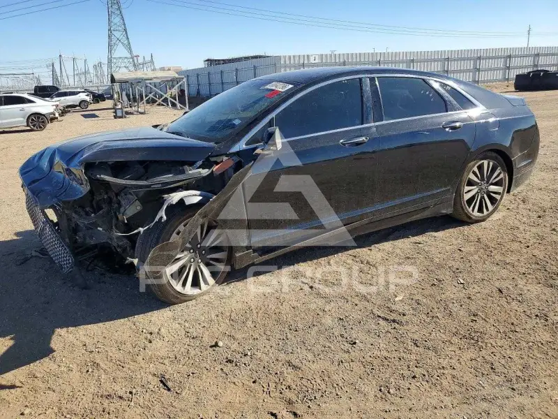 2017 Lincoln MKZ photo