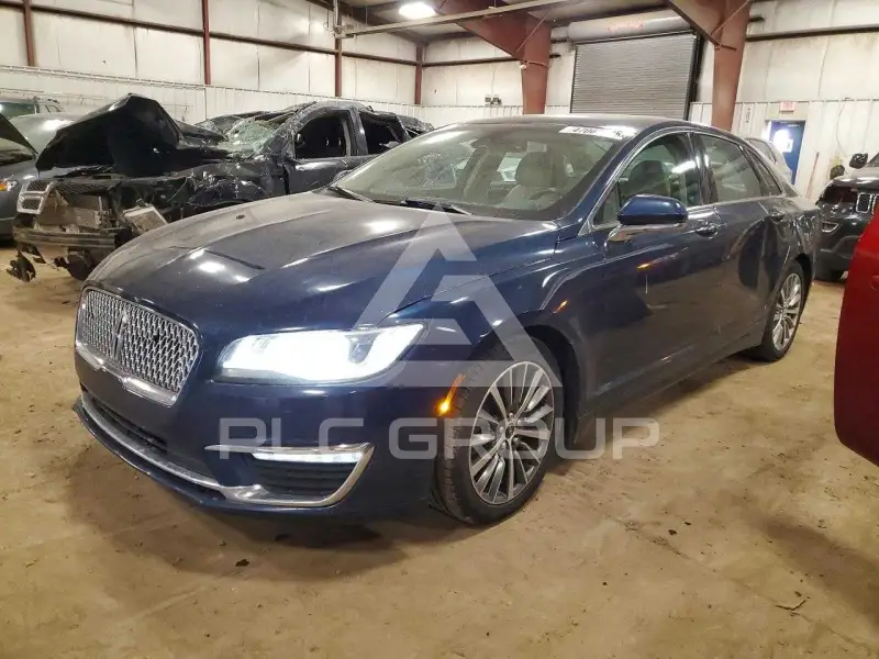 2017 Lincoln MKZ photo