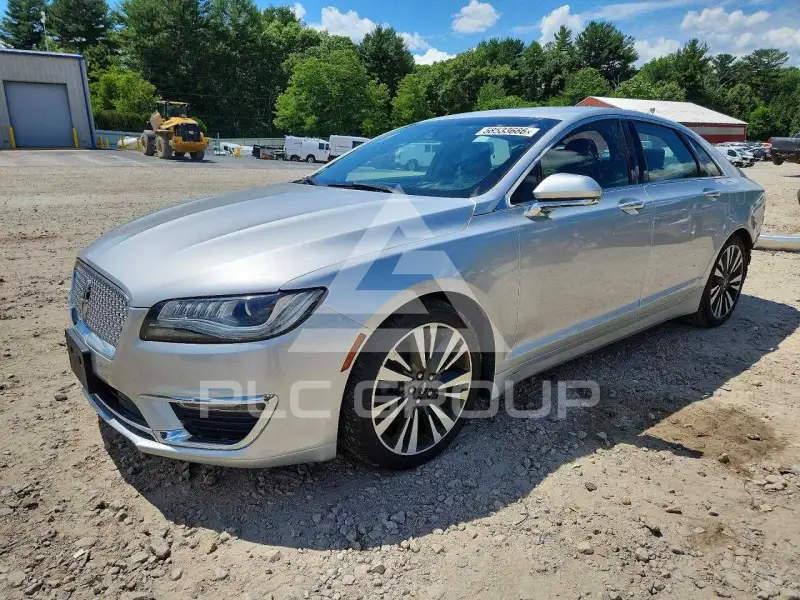 2017 Lincoln MKZ photo