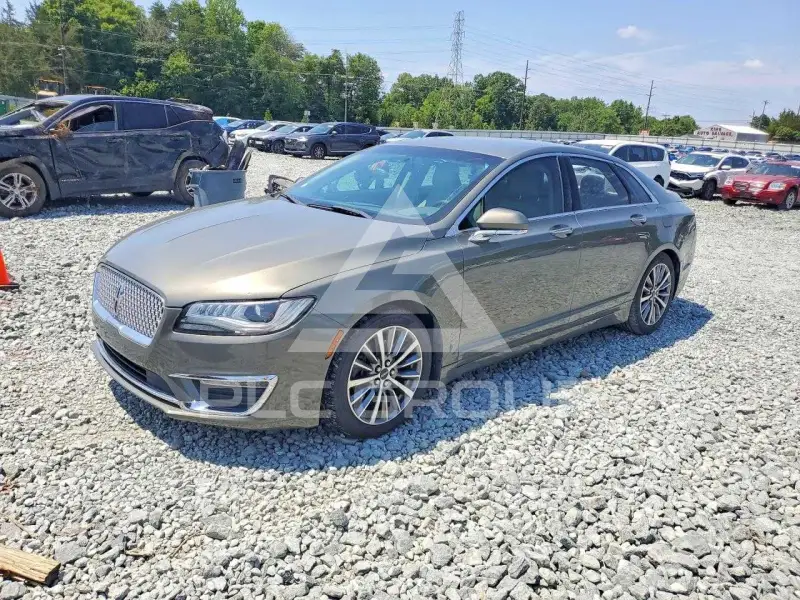2017 Lincoln MKZ photo