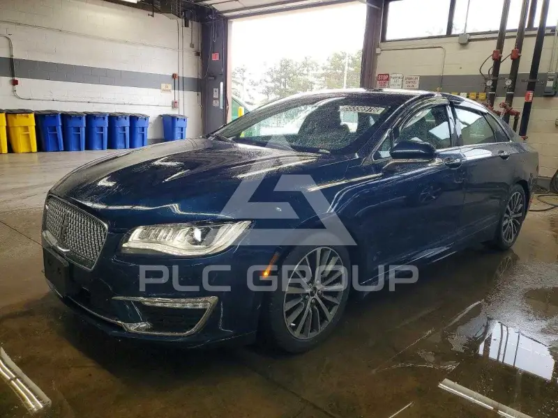 2017 Lincoln MKZ photo
