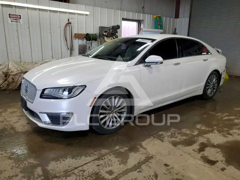 2017 Lincoln MKZ photo