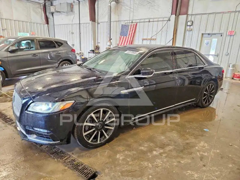 2017 Lincoln Continental фото