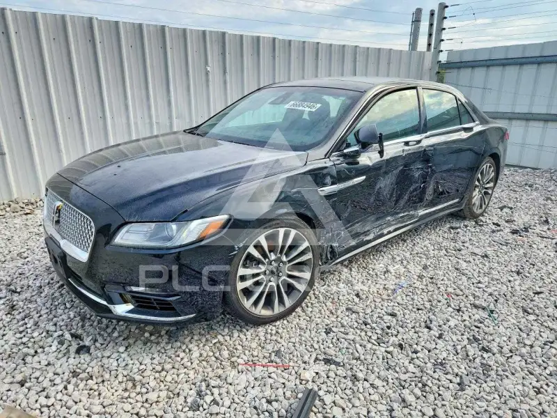 2017 Lincoln Continental фото