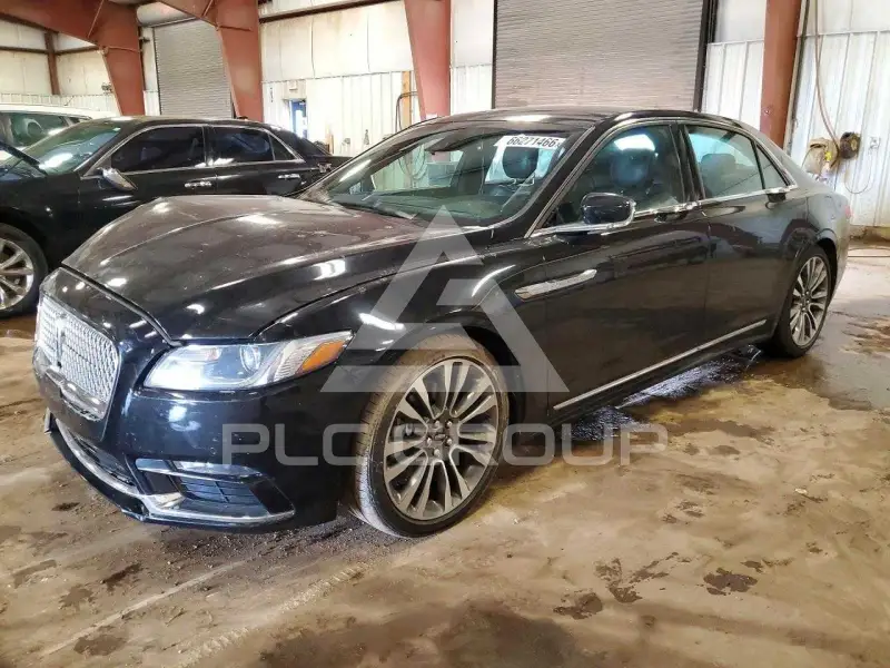 2017 Lincoln Continental photo