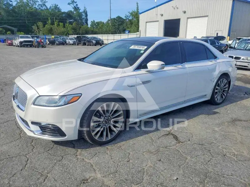2017 Lincoln Continental фото