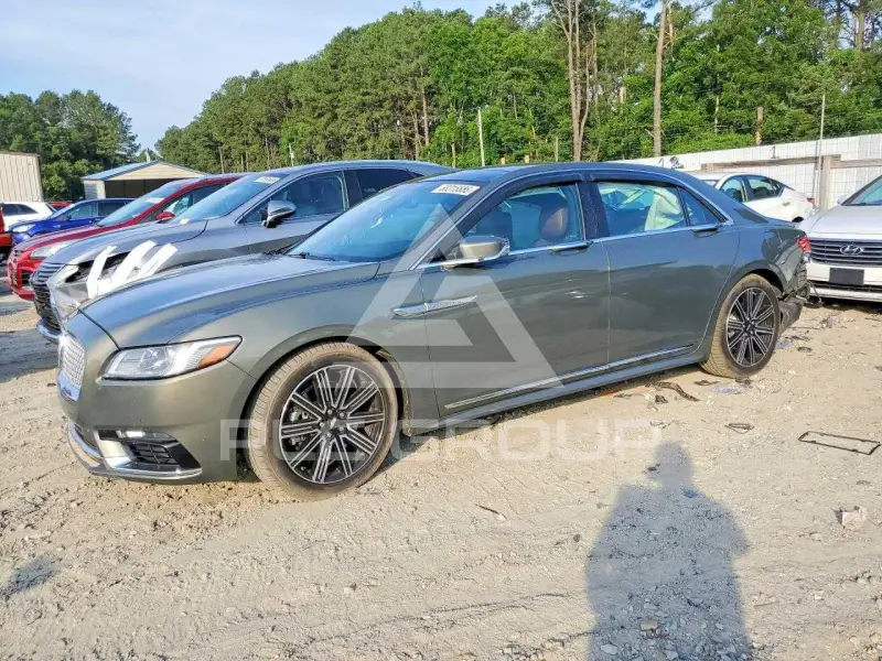 2017 Lincoln Continental фото
