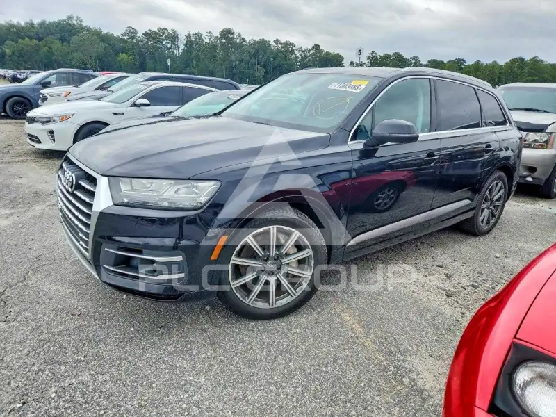 2017 Audi Q7 photo