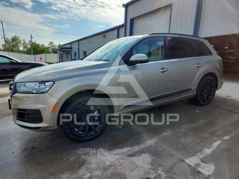 2017 Audi Q7 фото