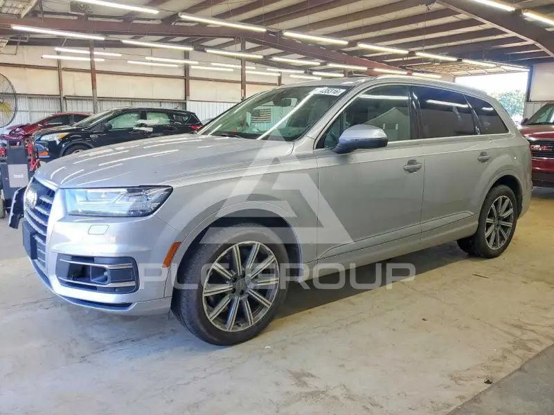 2017 Audi Q7 photo