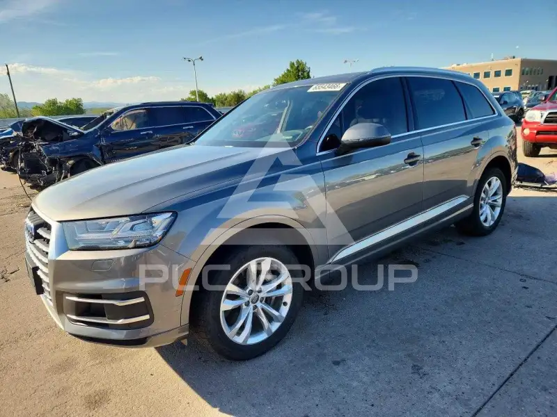 2017 Audi Q7 photo
