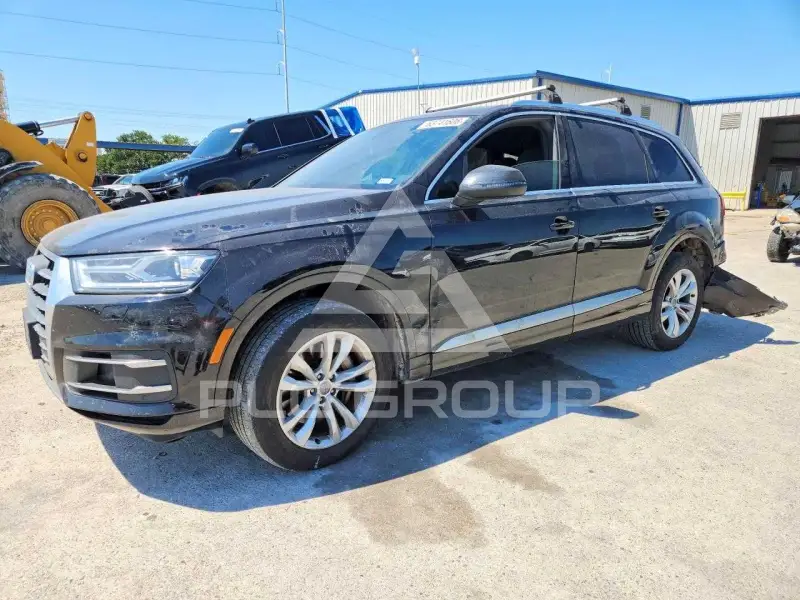 2017 Audi Q7 photo