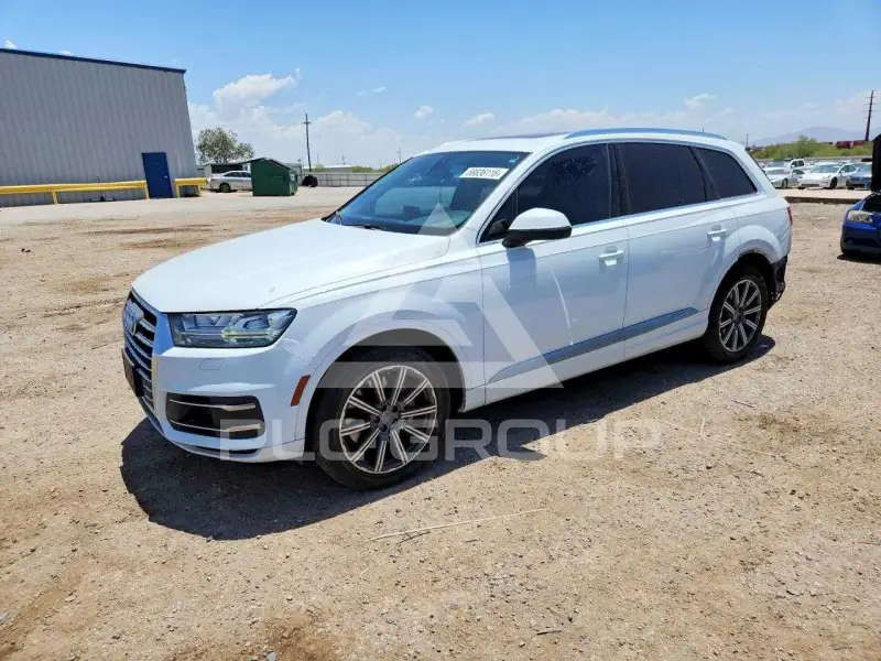 2017 Audi Q7 photo