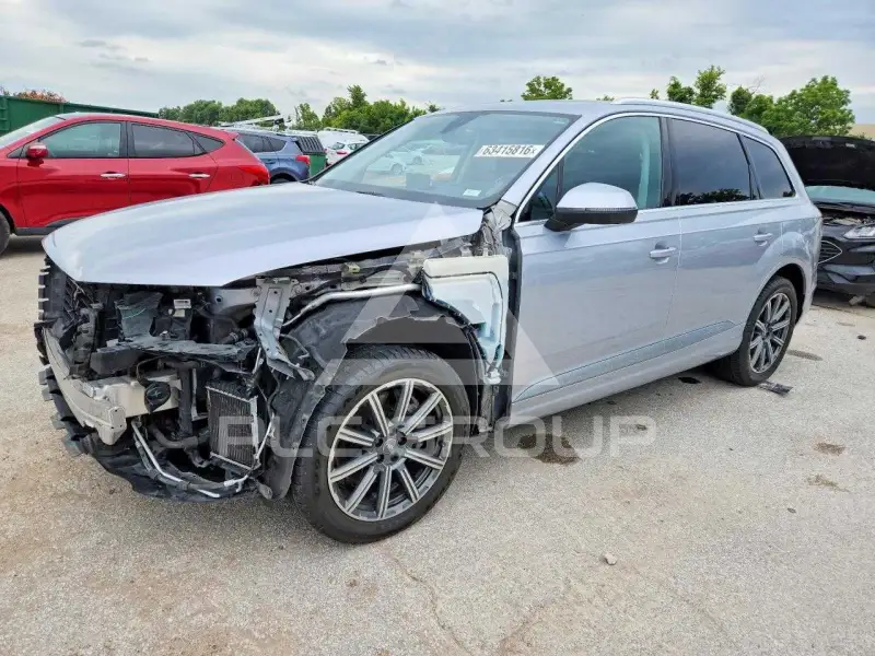 2017 Audi Q7 photo