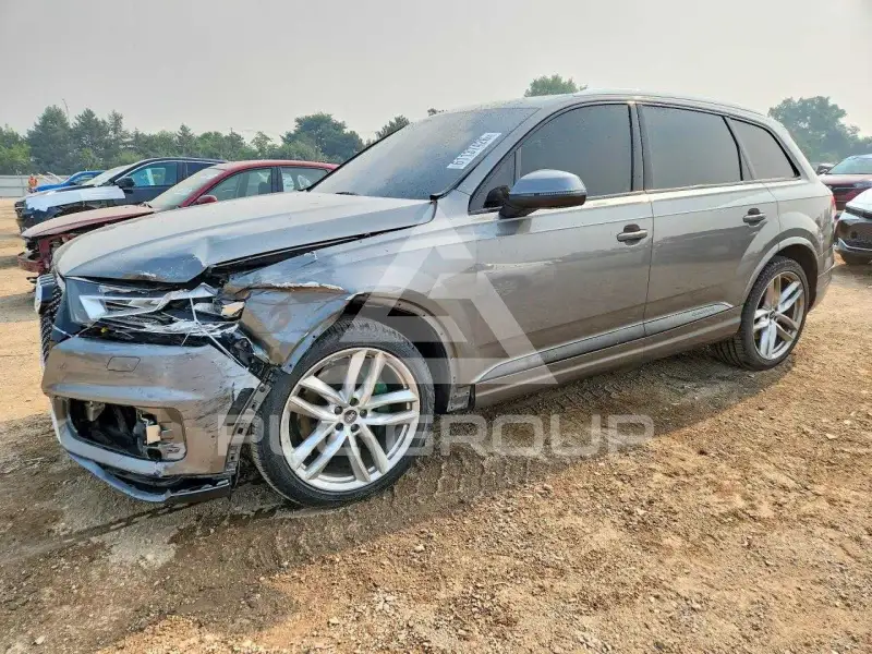2017 Audi Q7 фото