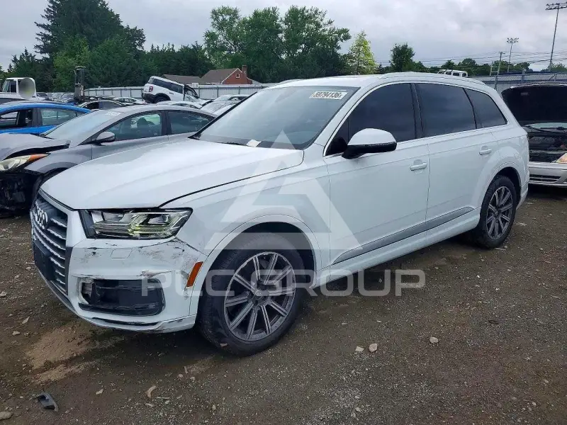 2017 Audi Q7 photo