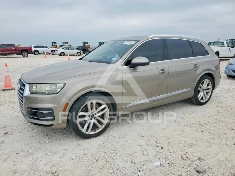 2017 Audi Q7 photo