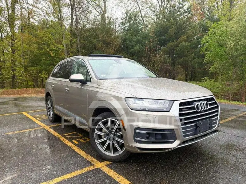 2017 Audi Q7 photo