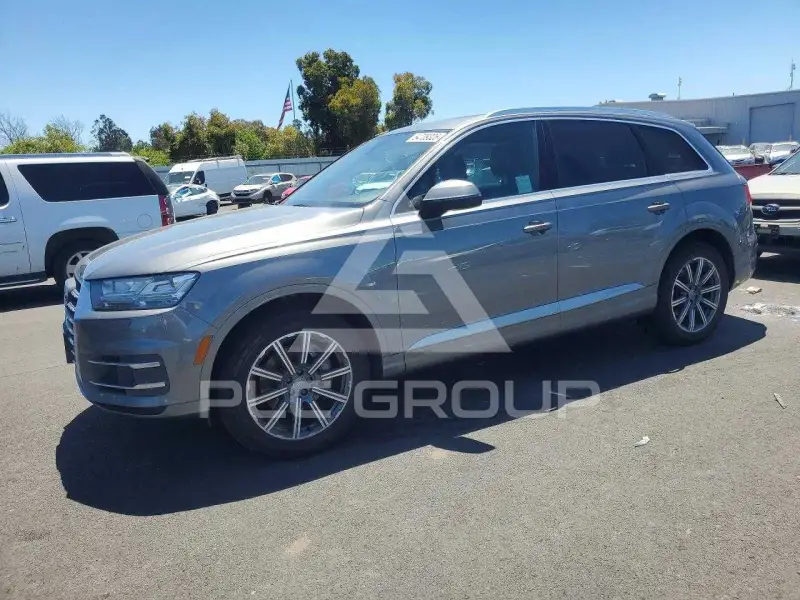 2017 Audi Q7 photo