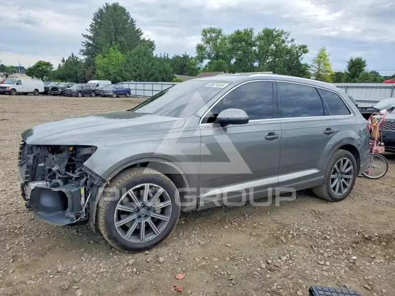 2017 Audi Q7 photo
