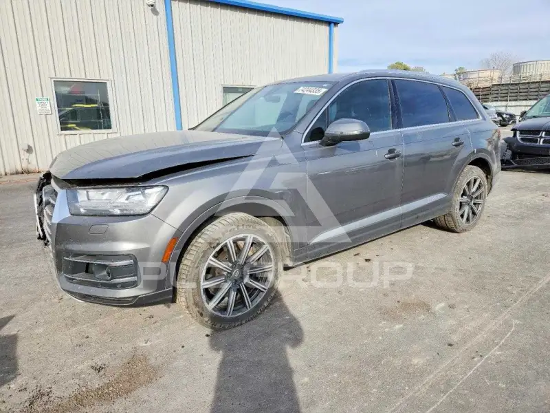 2017 Audi Q7 фото