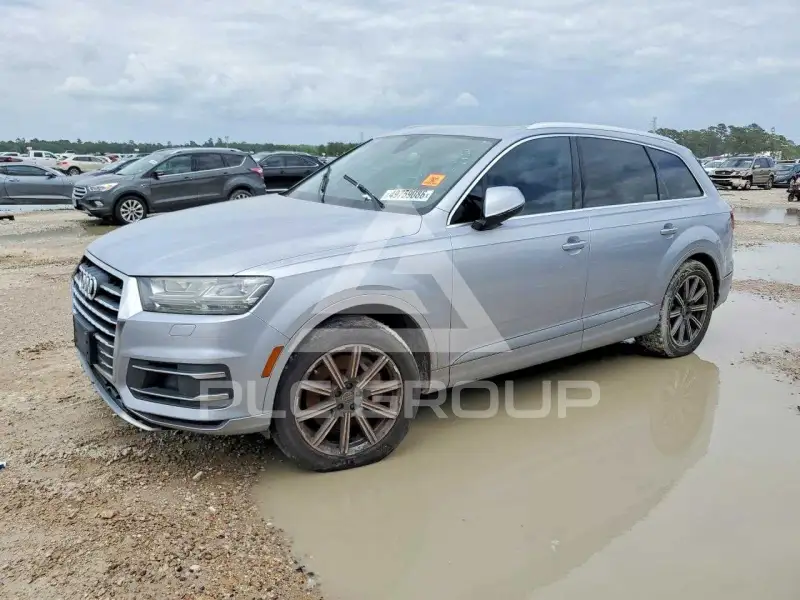 2017 Audi Q7 photo