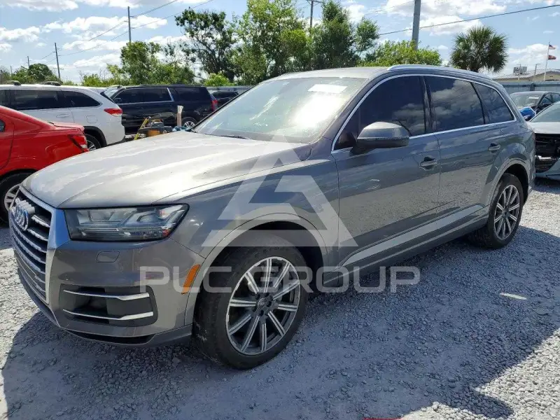 2017 Audi Q7 photo