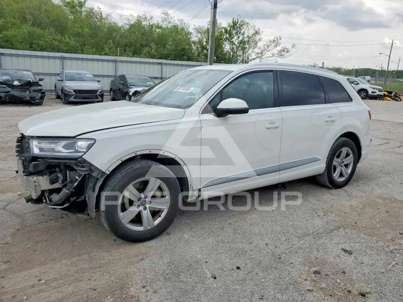 2017 Audi Q7 фото