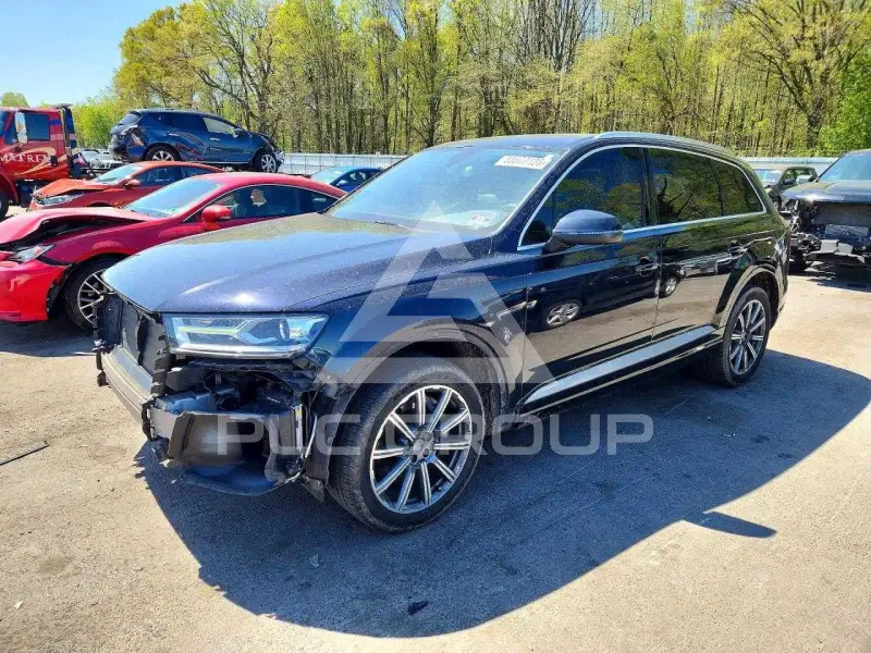 2017 Audi Q7 photo