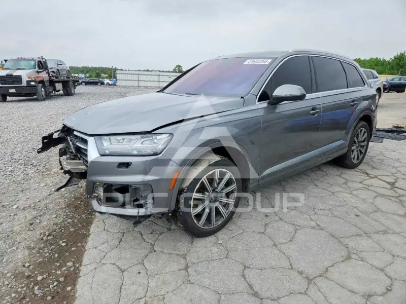 2017 Audi Q7 photo