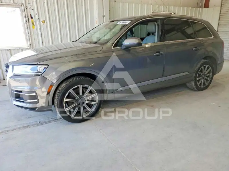 2017 Audi Q7 photo