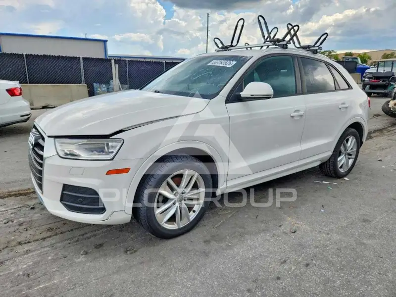 2017 Audi Q3 фото