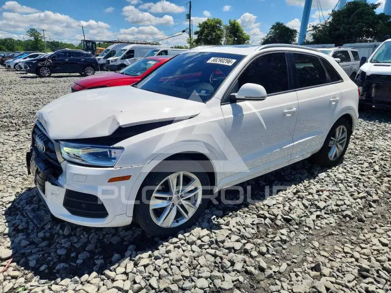 2017 Audi Q3 фото