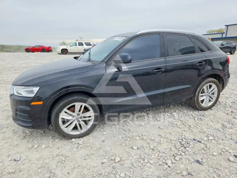 2017 Audi Q3 фото
