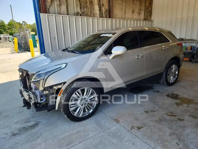 2017 Cadillac XT5 фото
