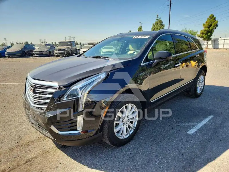 2017 Cadillac XT5 photo