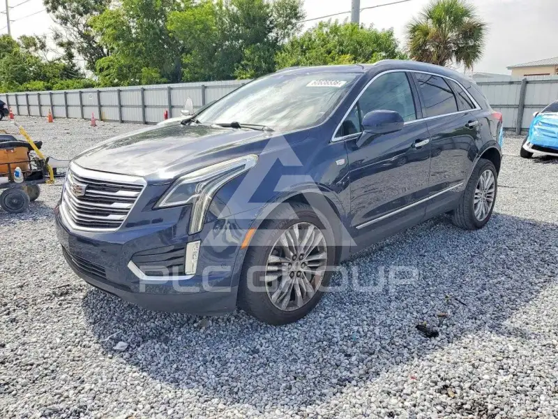 2017 Cadillac XT5 photo