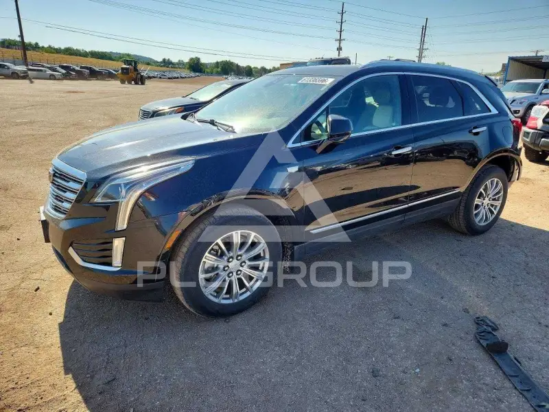 2017 Cadillac XT5 photo