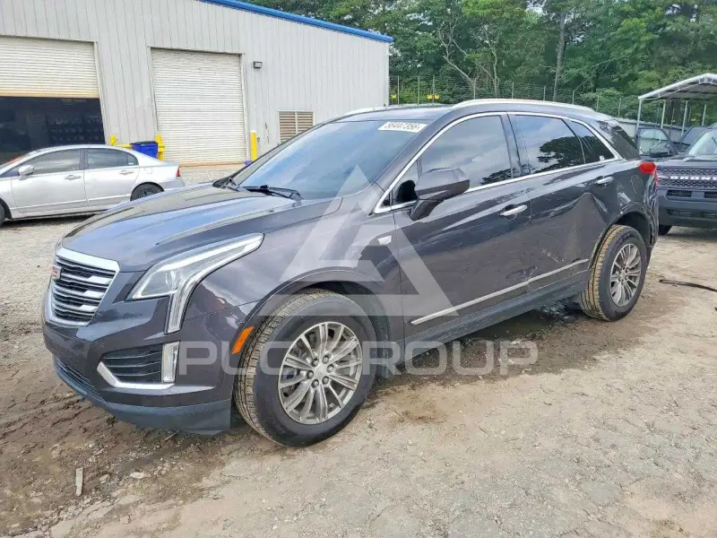 2017 Cadillac XT5 photo