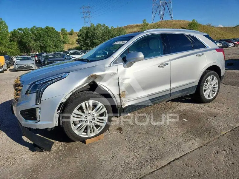 2017 Cadillac XT5 фото