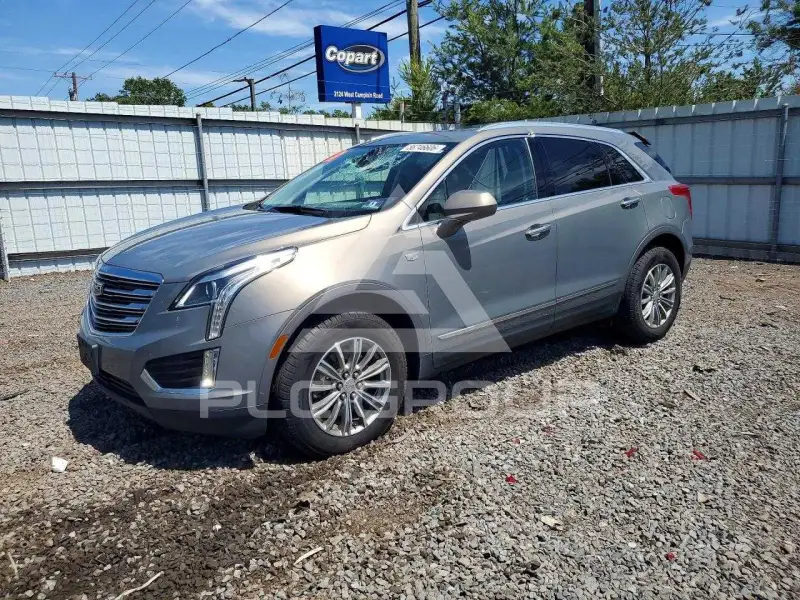 2017 Cadillac XT5 photo