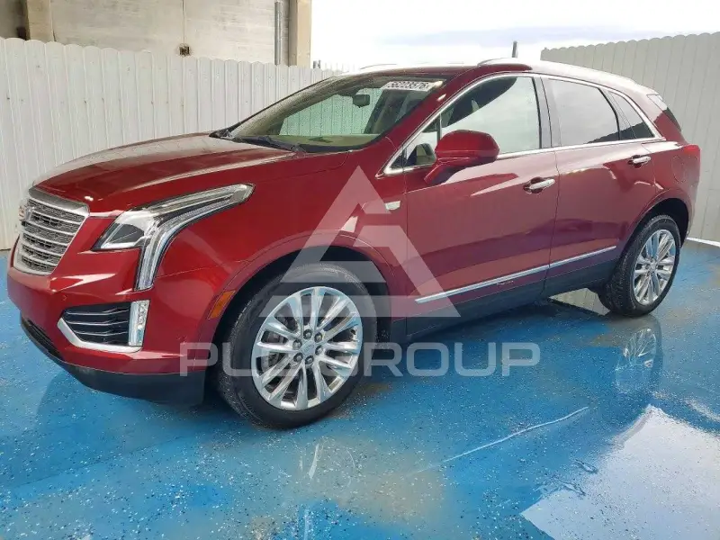 2017 Cadillac XT5 photo
