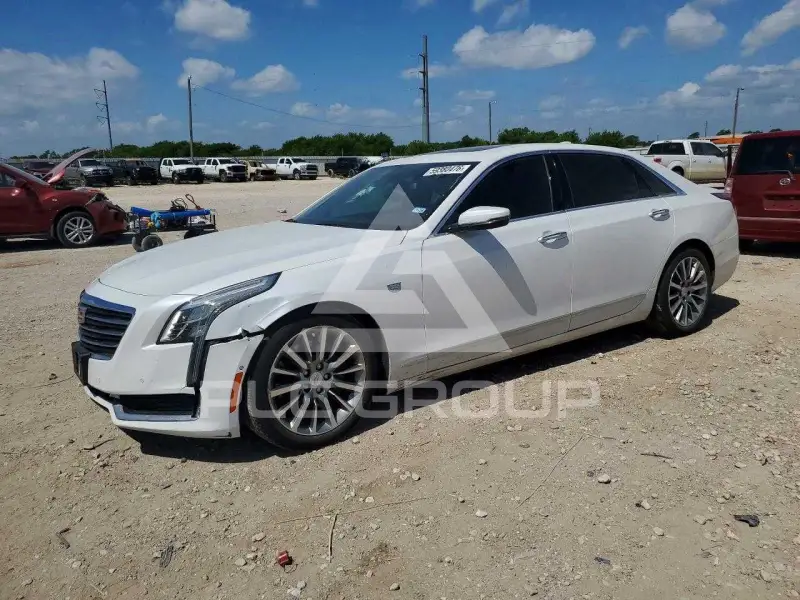 2017 Cadillac CT6 photo