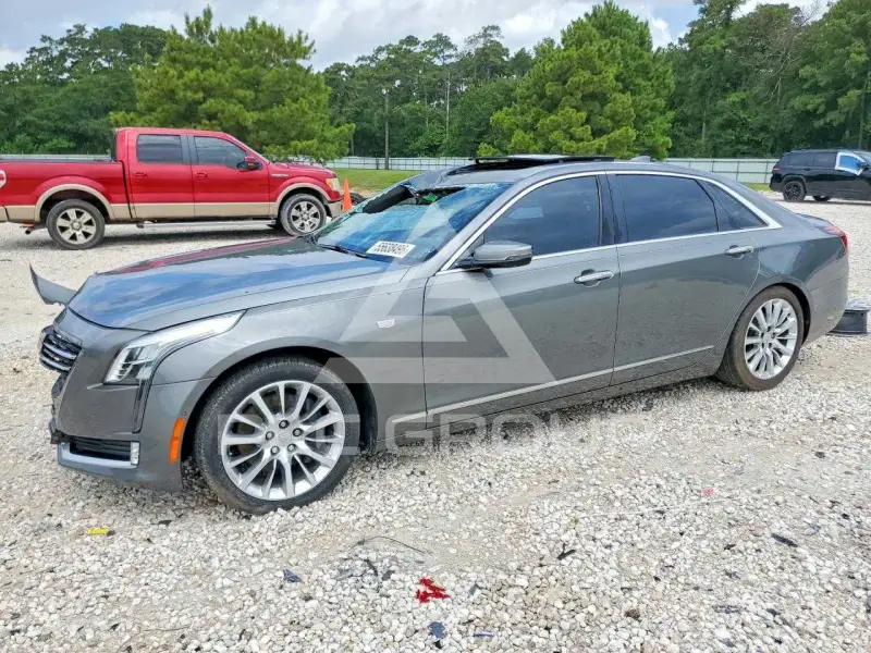 2017 Cadillac CT6 photo