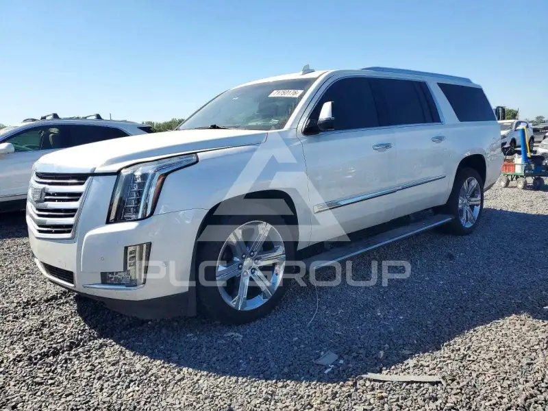 2017 Cadillac ESCALADE photo