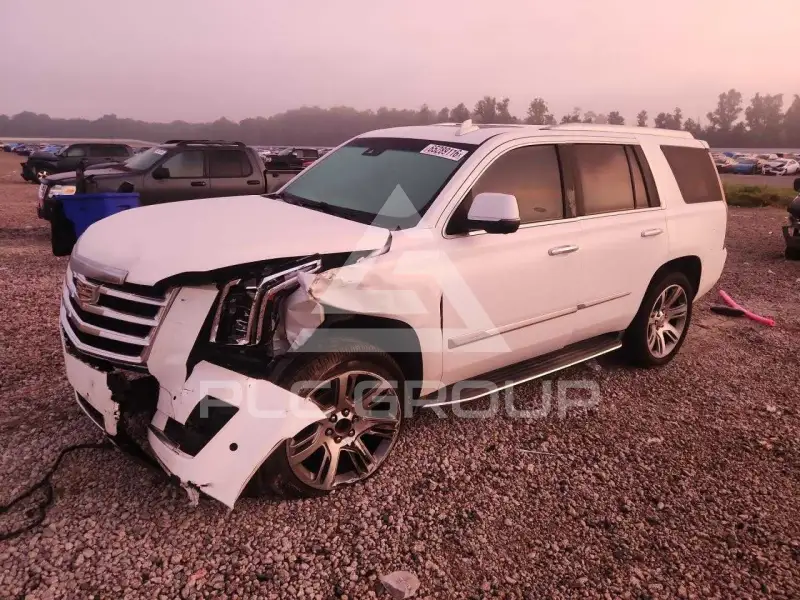 2017 Cadillac ESCALADE фото