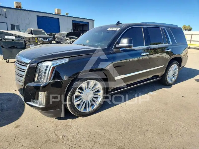 2017 Cadillac ESCALADE фото