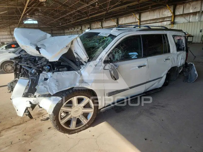 2017 Cadillac ESCALADE photo