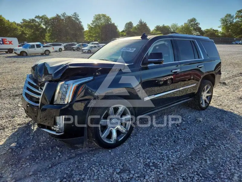 2017 Cadillac ESCALADE photo